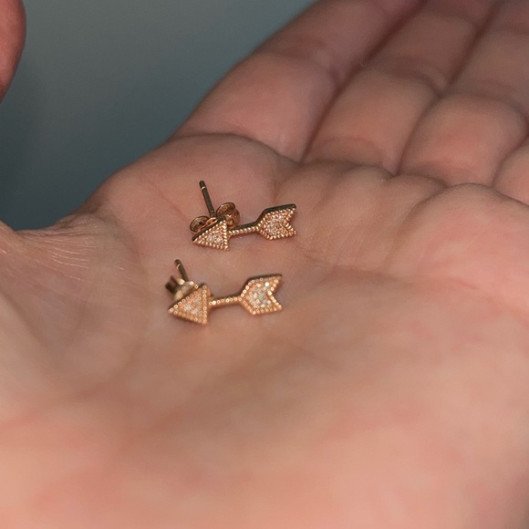 Rose gold (14k) pave diamond earrings - Picture 2 of 6